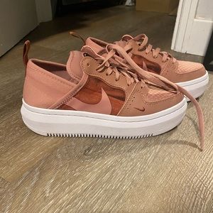 Nike shoes for woman